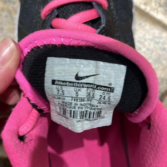 Nike women sneakers training core motion TR2 mesh running black / pink size 7.5 - Picture 8 of 9